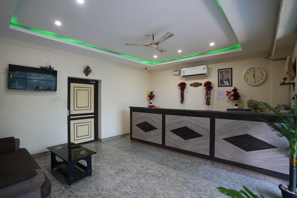 Hotel Anbu Park
