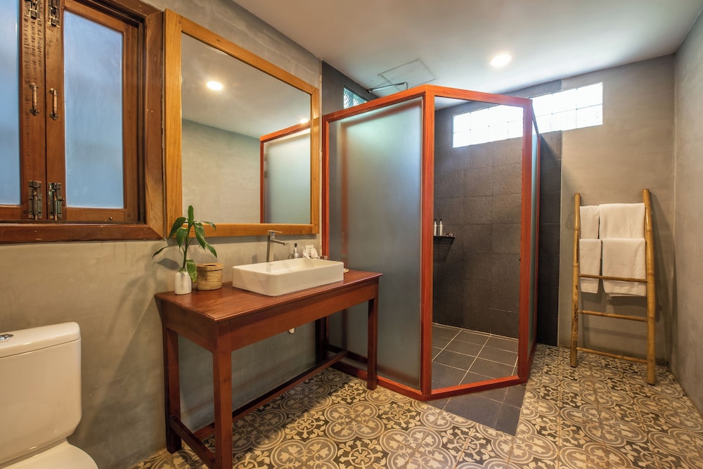 PHUM KHMER LODGE