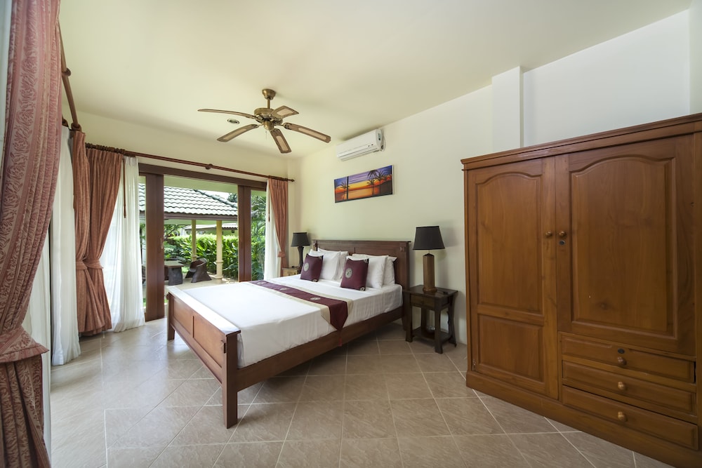 Idyllic Samui Beach Villa Resort