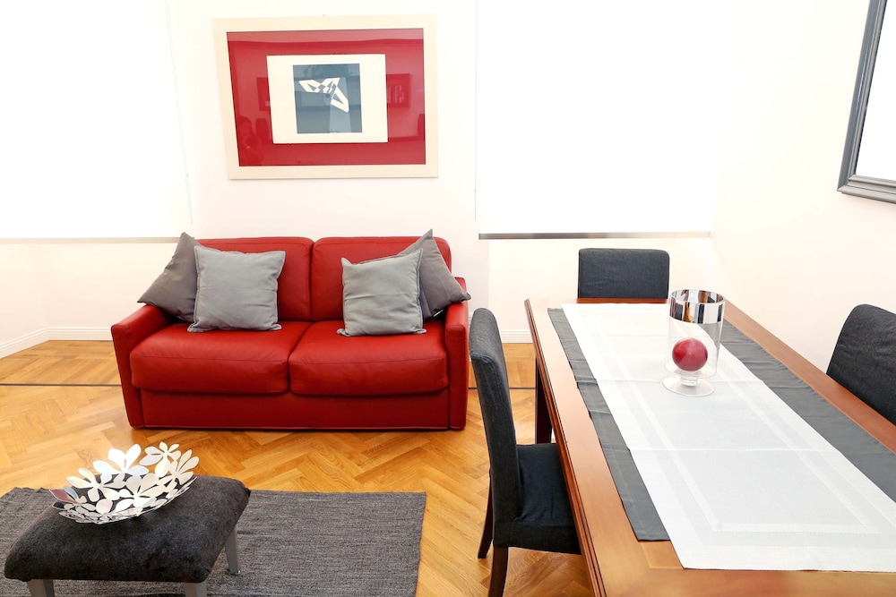 Home2Rome - Trastevere Roma Libera