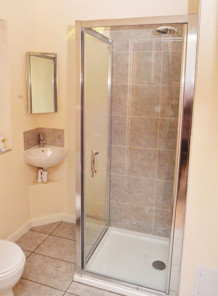 Stroud Vacations - Cotswolds Valleys Accommodation-Stony Hs - Property Image 3