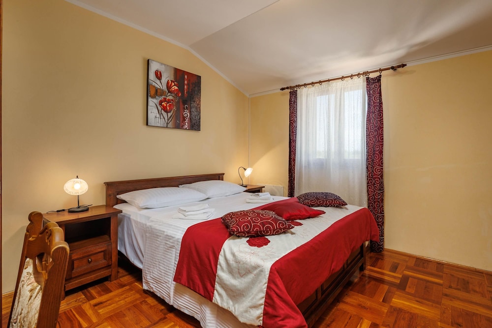 Pool Villa Divina in i an