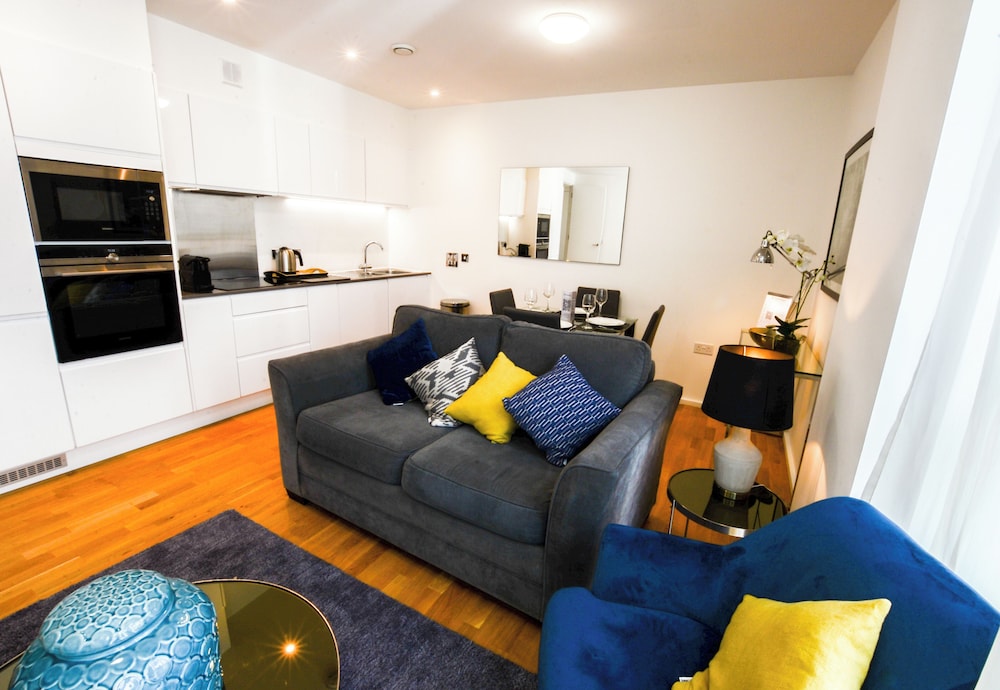 Millharbour Apartments By Charles Hope