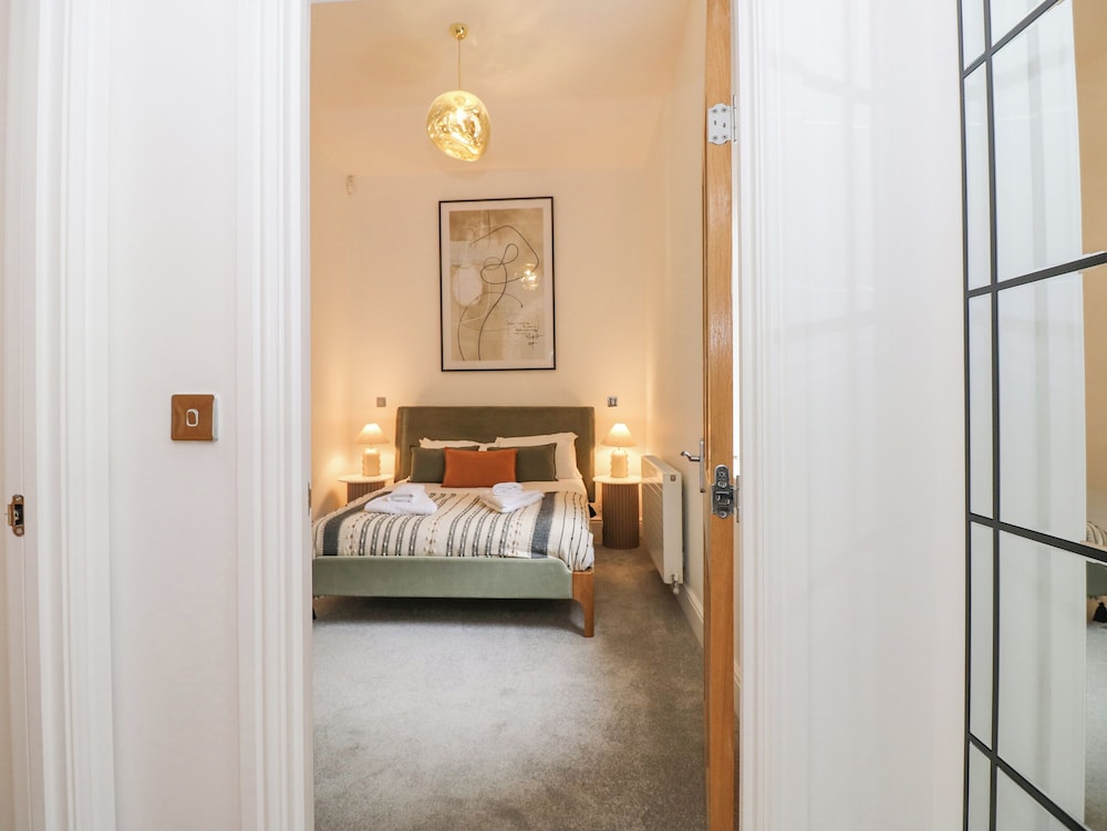 The Elizabeth Suite Stone Cross Mansion
