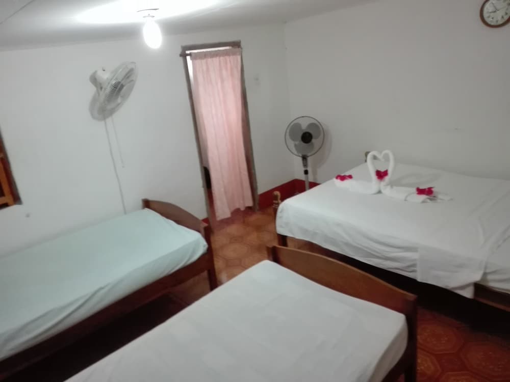 Hospedaje La Cascada