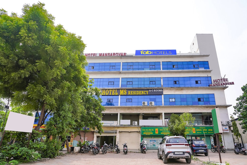 Fabhotel Ms Residency
