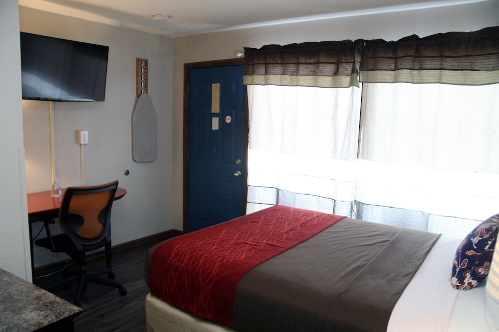 South T Motel