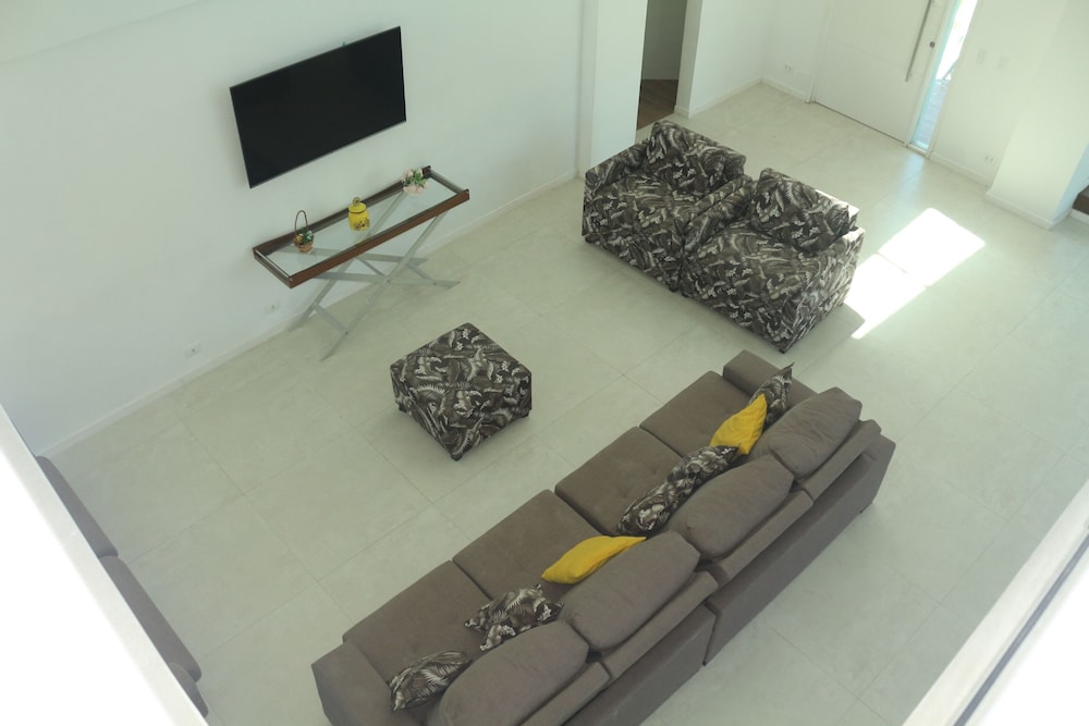 Mansao 6 suites c piscina e jacuzzi 082M