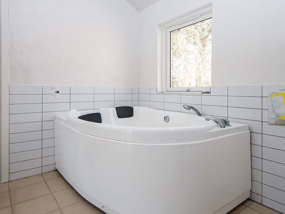 10 Person Holiday Home in Logstor-by Traum view 5