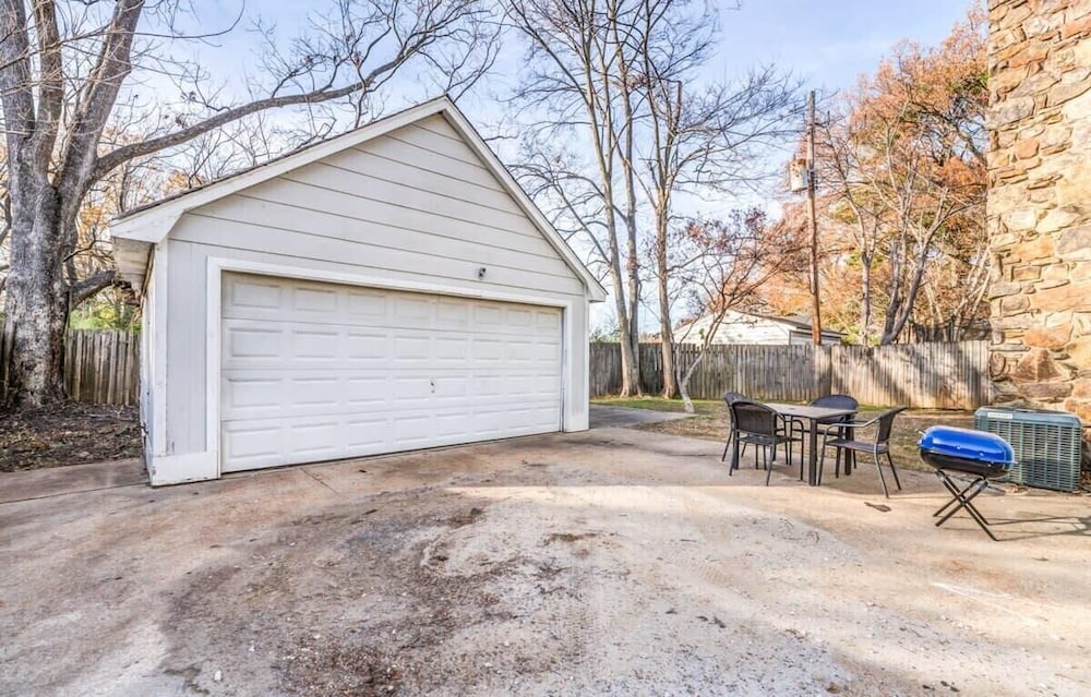 Parnassus Cottage