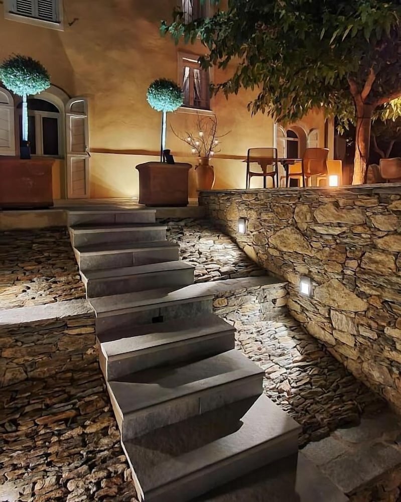 À Villa di Rutali