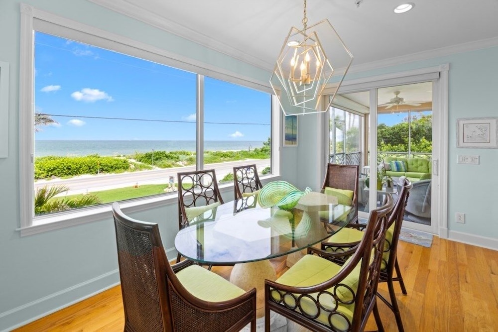 Paradise Found 4 Bedroom Home