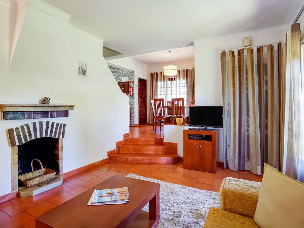 Lovely Villa in Vilamoura With Private Pool view 5