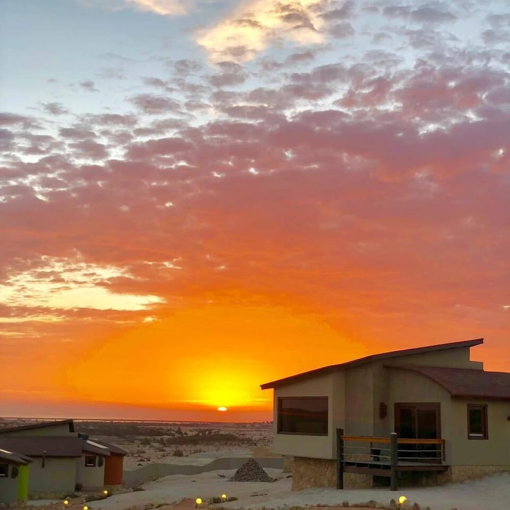 Desert Breeze Lodge