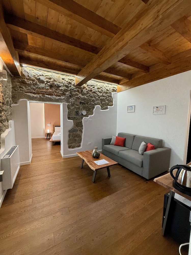 EXORIA Luxury Rooms & Spa