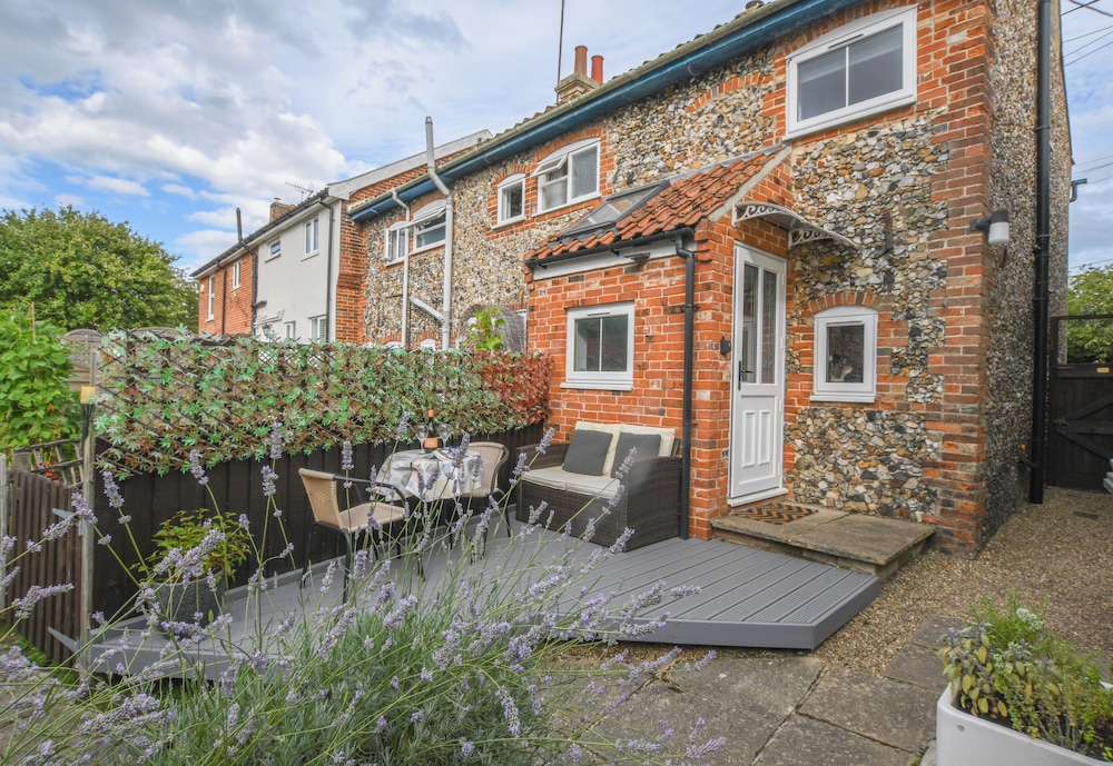 Caines Cottage