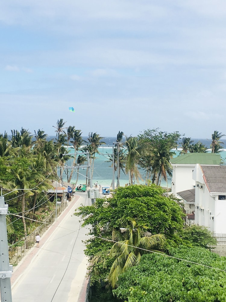 Nooky Hostel Boracay