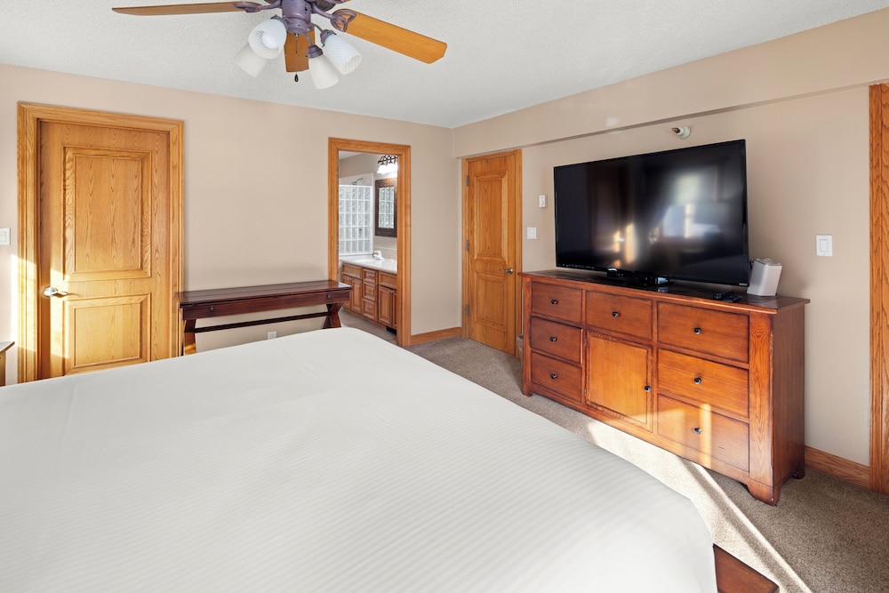 Cinnamon Ridge 1-141