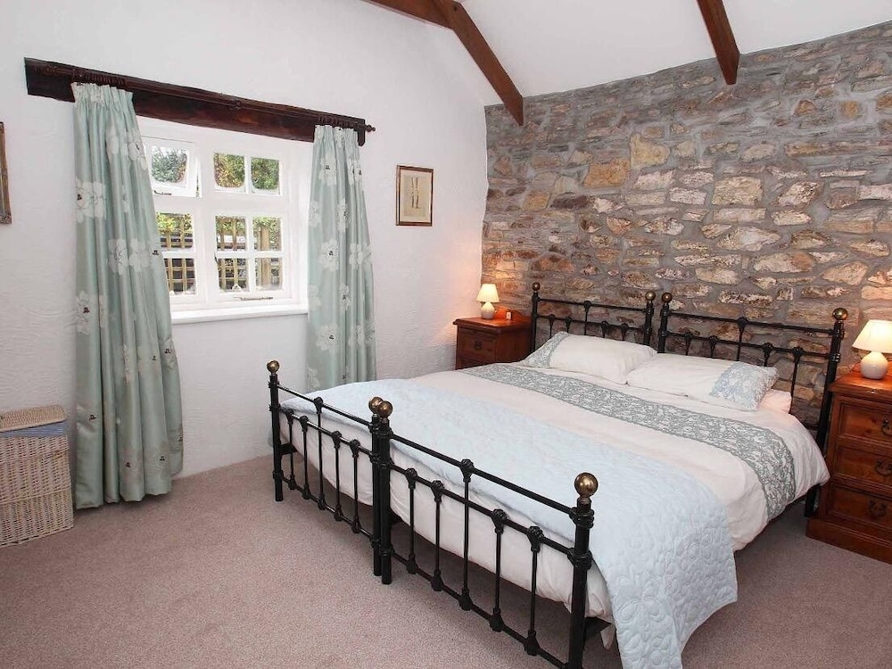 Dairy Cottage view 3
