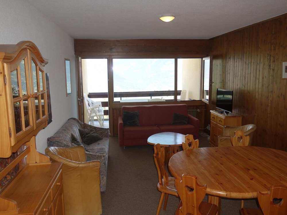 Apartment in Prime Location