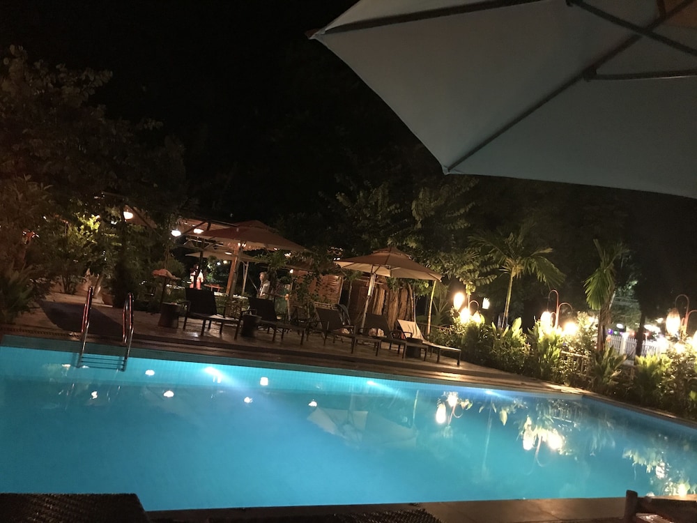 Chez Loan Hotel