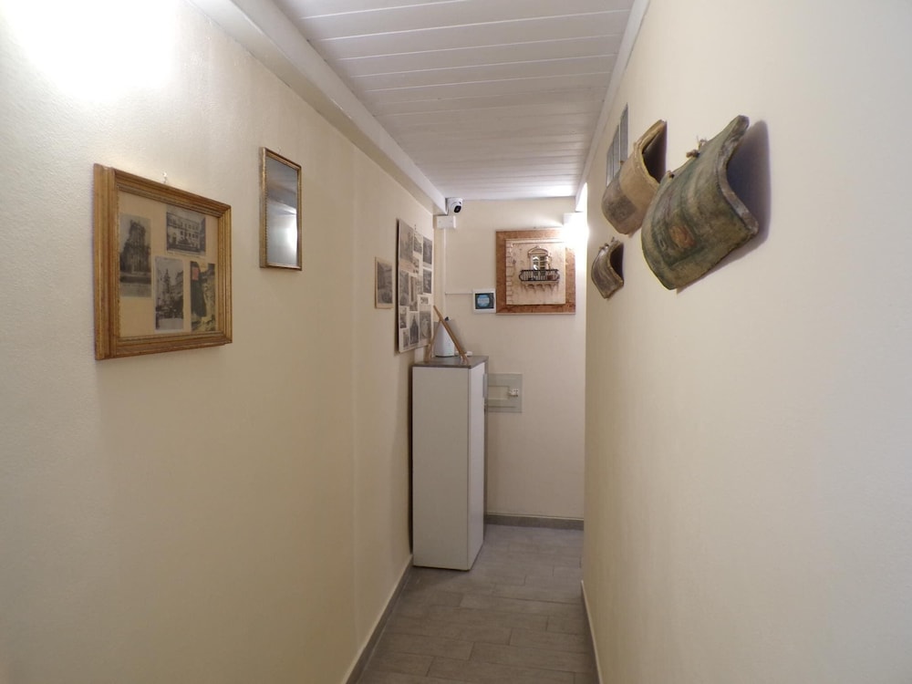 Astra Wi-fi Studio Apartment in the Historic Center