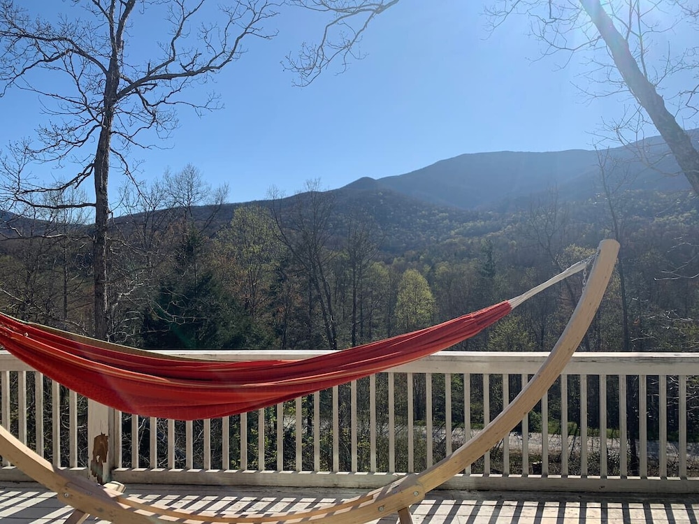 Vacation Home Near Golf Course Hiking Sleeps 20