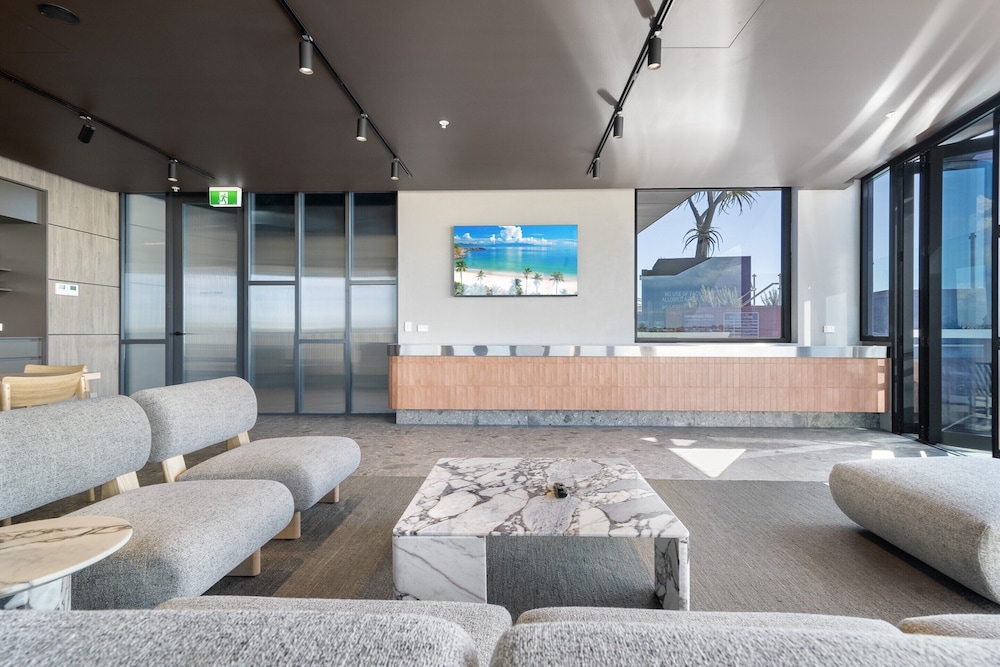 Trendy 1-bed Retreat in Fremantle With Rooftop