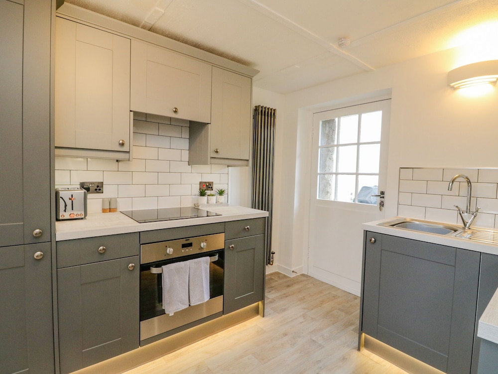 Inglis Nook Cottage