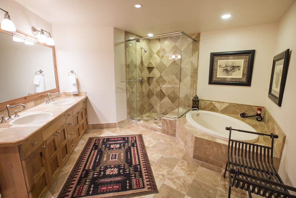 WestWall Lodge - Property Image 132