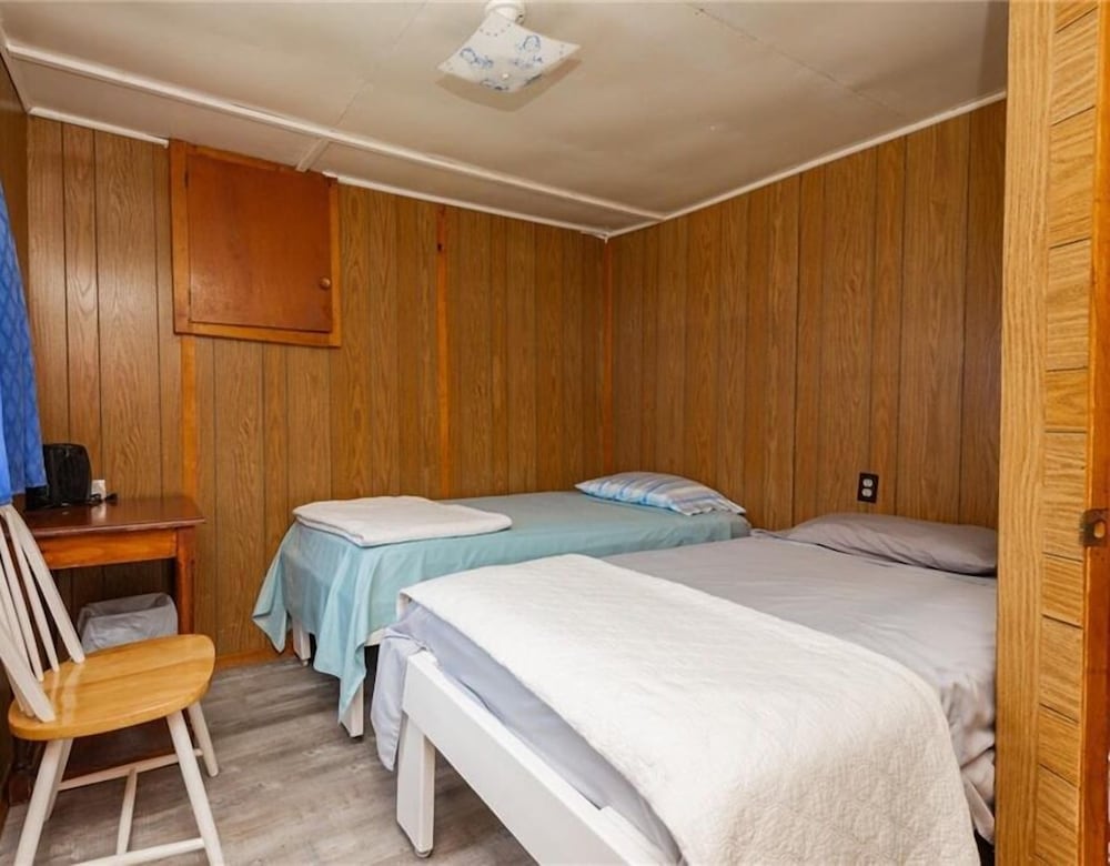 Minnehaha Camp Resort