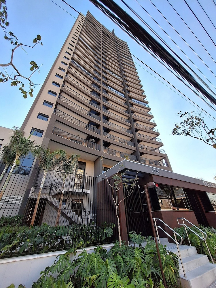 Expand Pinheiros
