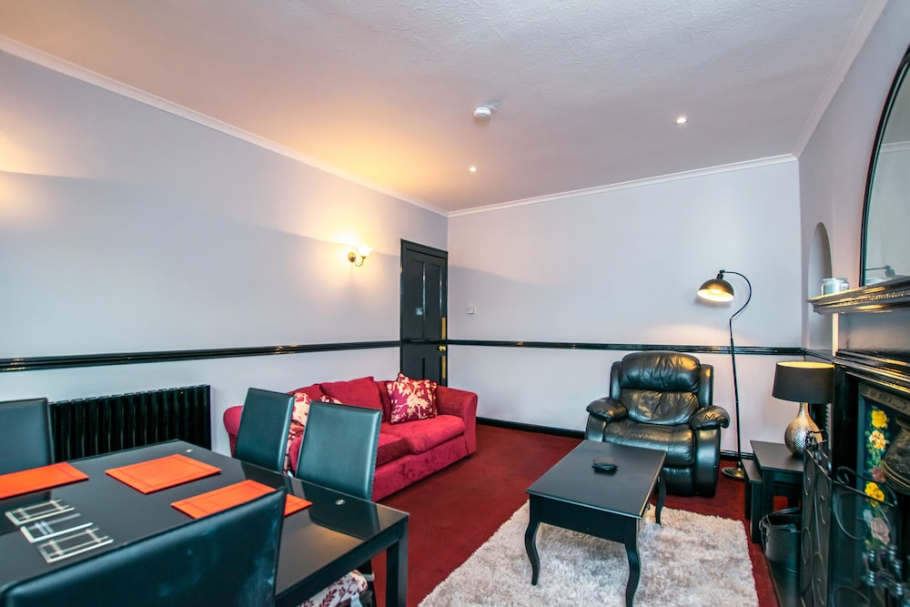 Cosy & Central 2Bd Apartment Milngavie, Glasgow