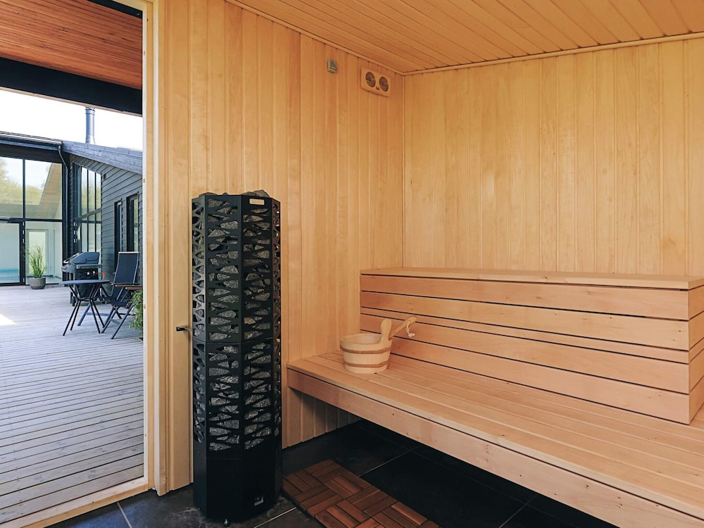 8 Person Holiday Home in Vaeggerlose-by Traum