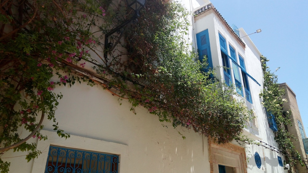 El Patio Courtyard House