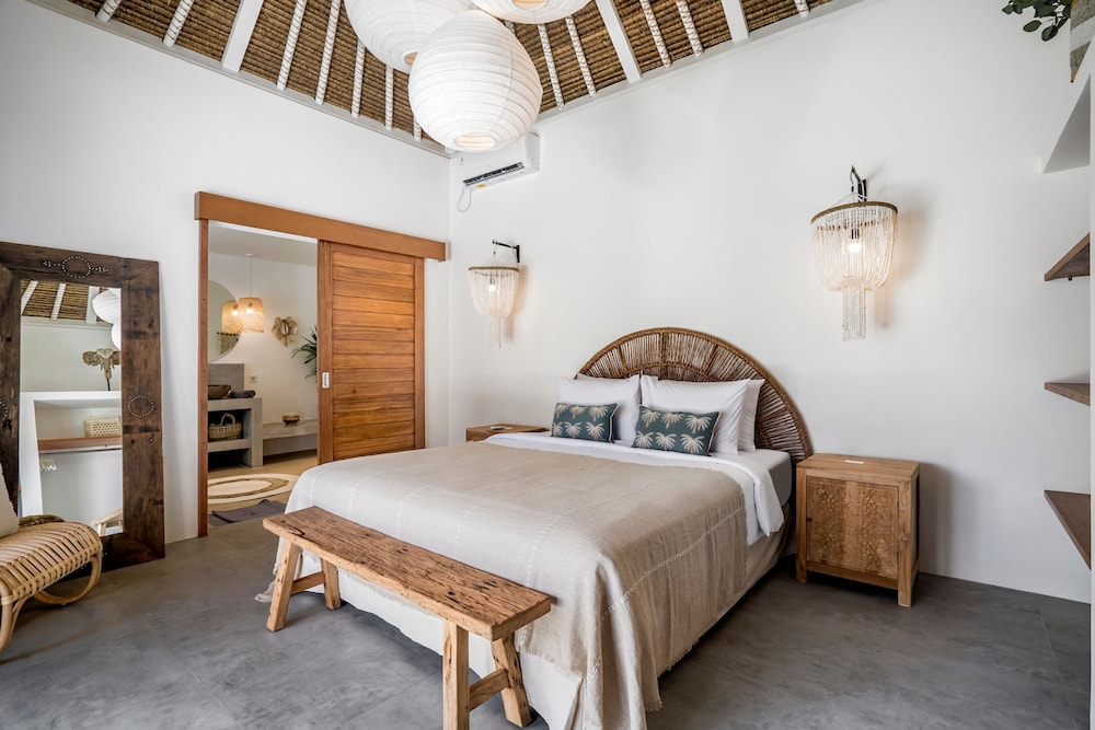Villa Folie by Alfred in Bali - New 5bdr Dream Villa in the Heart of Seminyak