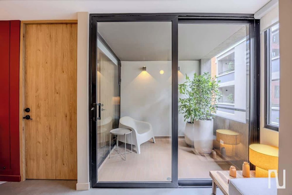 Nok Amazing 2BR Apartment With Balcony City Views