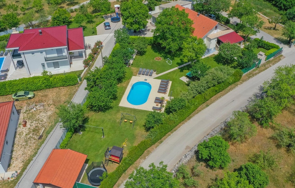 Villa in Croatia Near Blue & Red Lakes