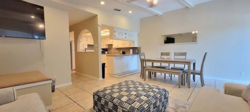 Bay View Great Deck Pool 2 Levels & 3 Bedr 3 Bedroom Condo