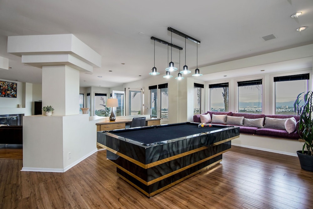 Playa Villa Mansion