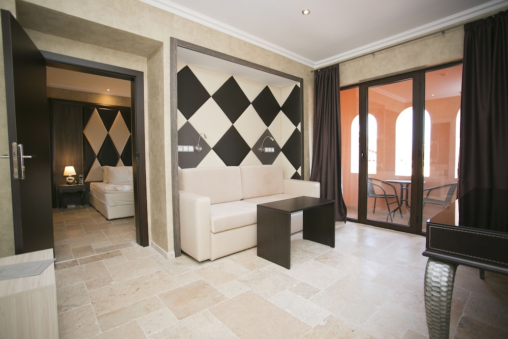 Villas Elenite Premium
