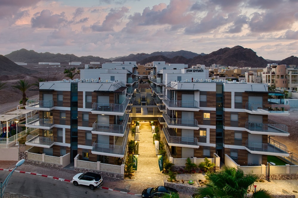 Red Canyon Comfort Stay by Sea N' Rent