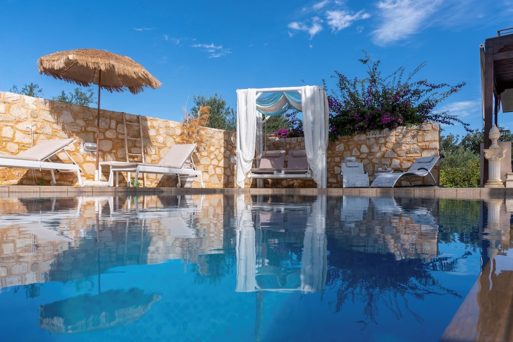 Villa Sar in Kampani Chania view 3