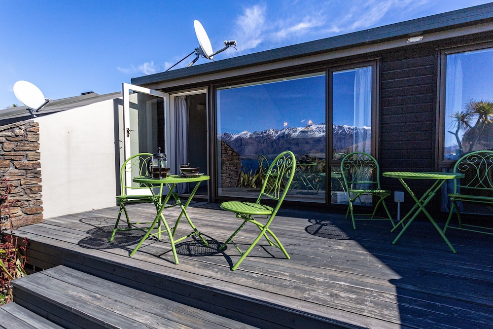 Alpine Gold With Incredible Lake Views SPA view 4