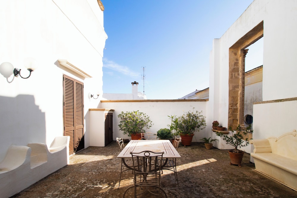 Palazzo Insula