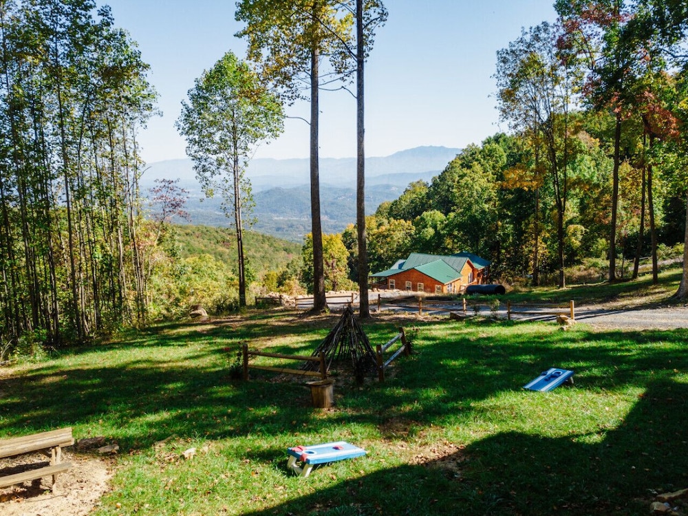 Twin Summit Resort