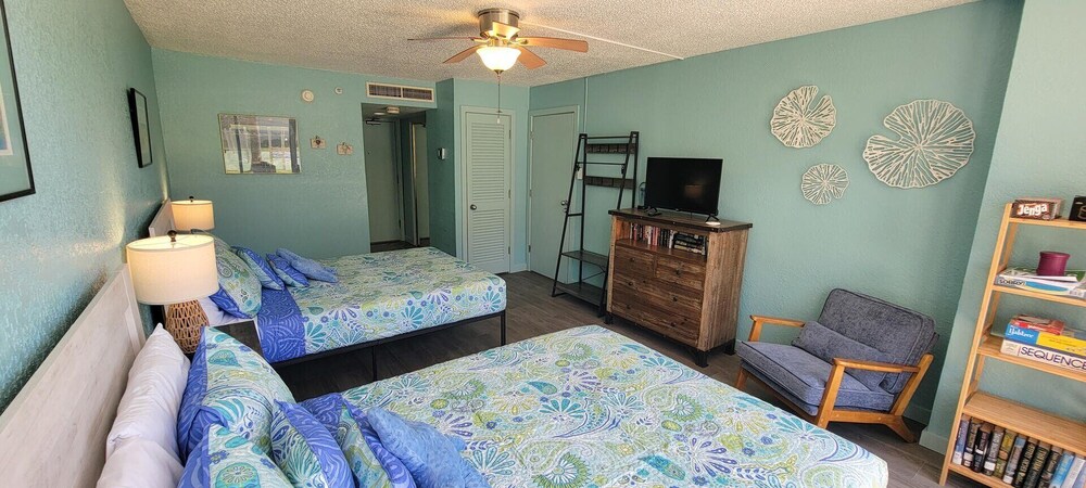 Saida Royale 9018 2 Bedroom Condo