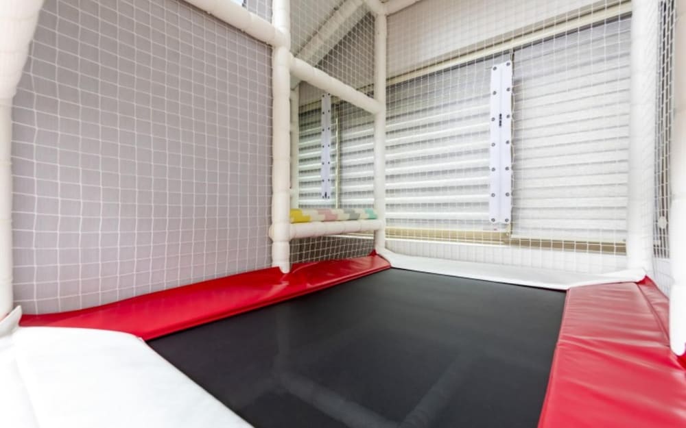 Sunchoen Orotada Kids Poolvilla view 5