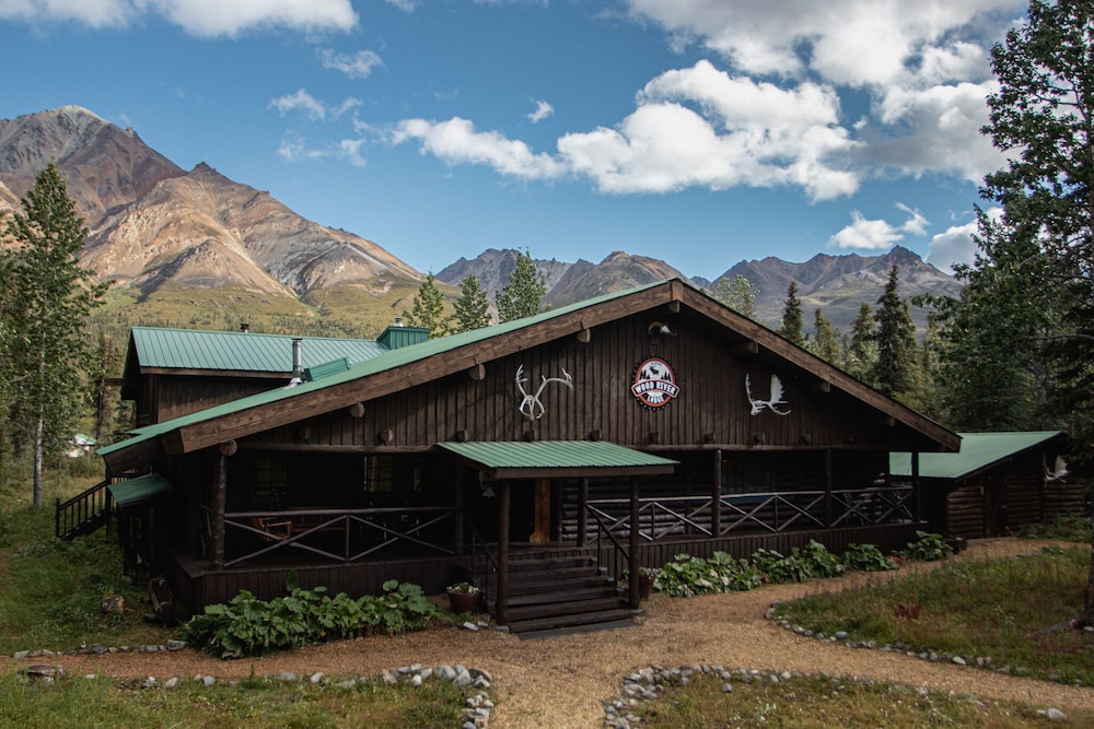 Wood River Lodge