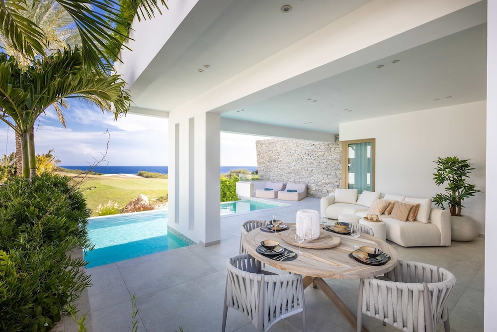 Cielo Azul Luxury Living The Cape at Blue Bay